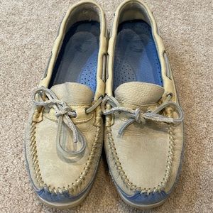Mens boat shoe